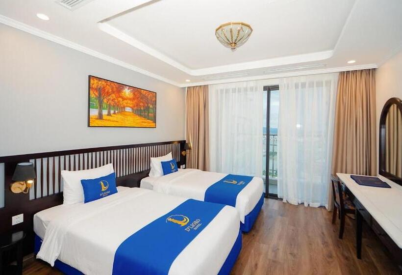 سوییت خانوادگی, D Lioro Hotel & Resort