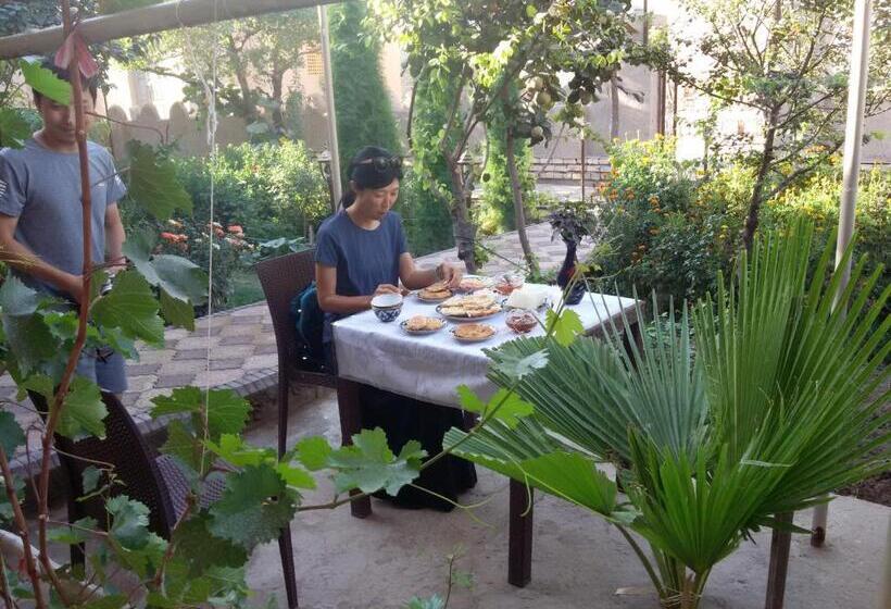 スタンダードルーム, Guest House Khiva Boyjon Ota