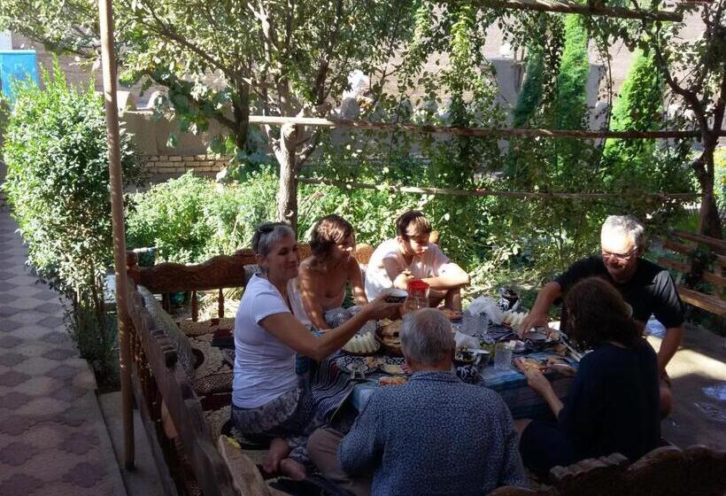 スタンダードルーム, Guest House Khiva Boyjon Ota