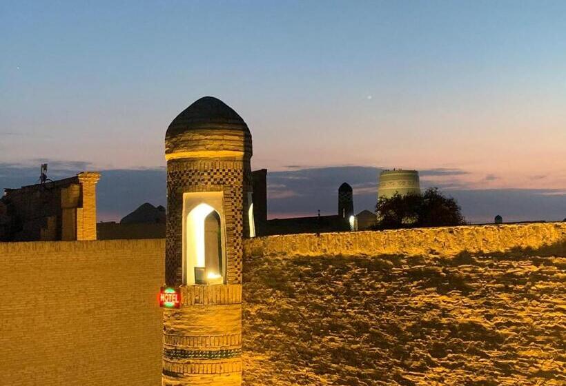 ガーデンビューデラックスルーム, Guest House Khiva Boyjon Ota