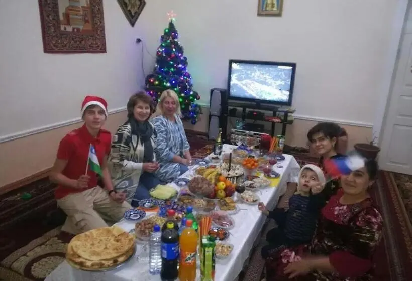 اتاق لوکس با چشم‌انداز باغ, Guest House Khiva Boyjon Ota