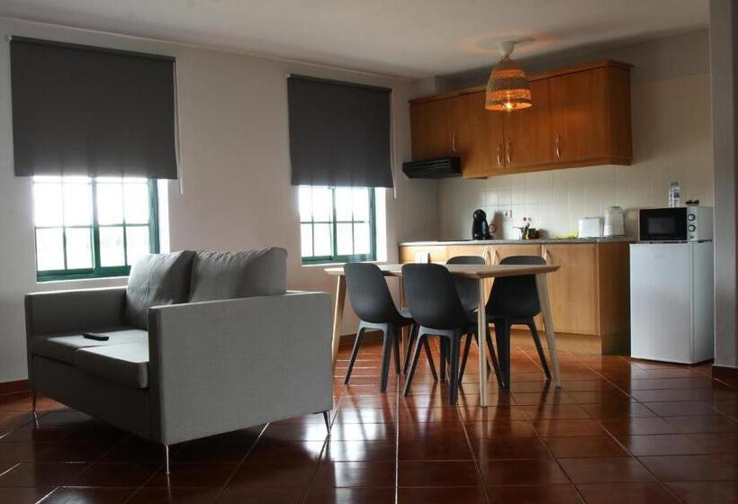 高级大房间, Casas Do Monte