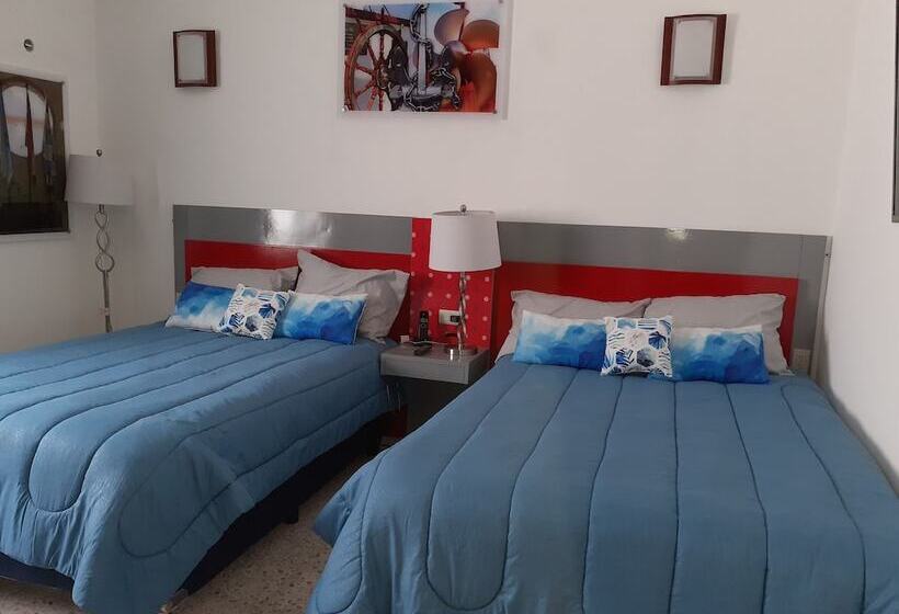 Полулюкс, Casa Ferrol Boutique