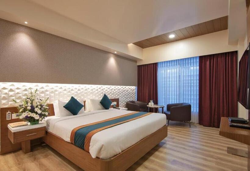 سوییت, Ziona Luxurious