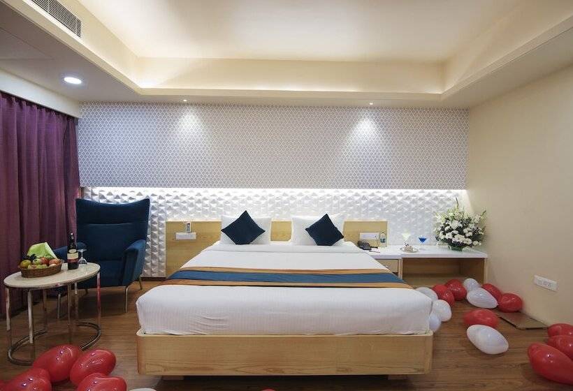 سوییت جونیور, Ziona Luxurious