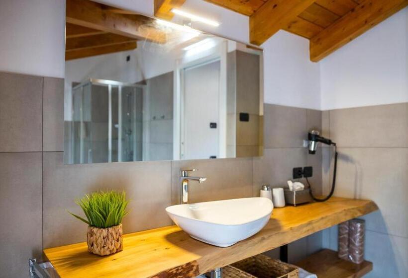 חדר סטנדרט לארבעה, Casa Ananda