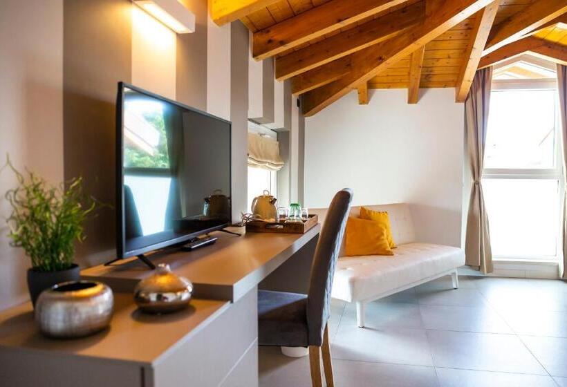 חדר סטנדרט לארבעה, Casa Ananda