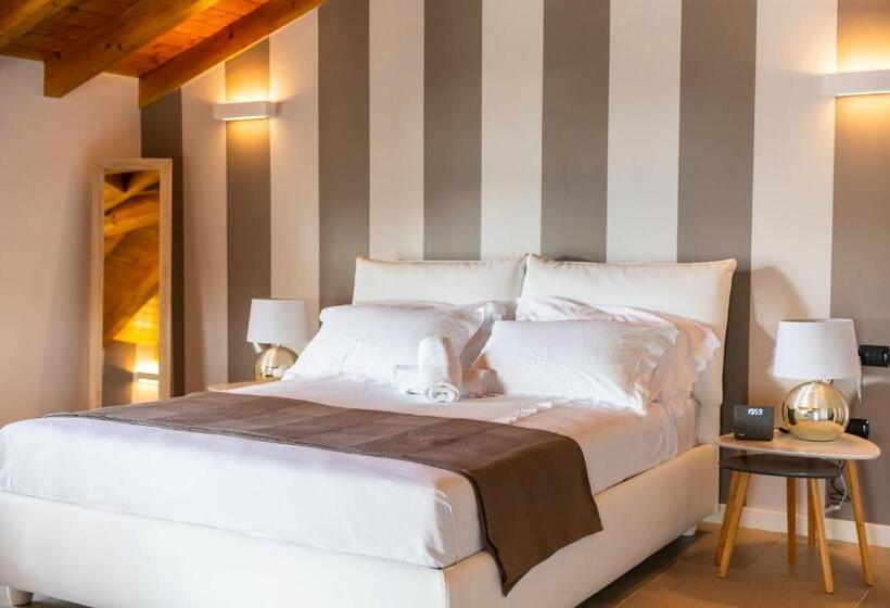 חדר סטנדרט לארבעה, Casa Ananda