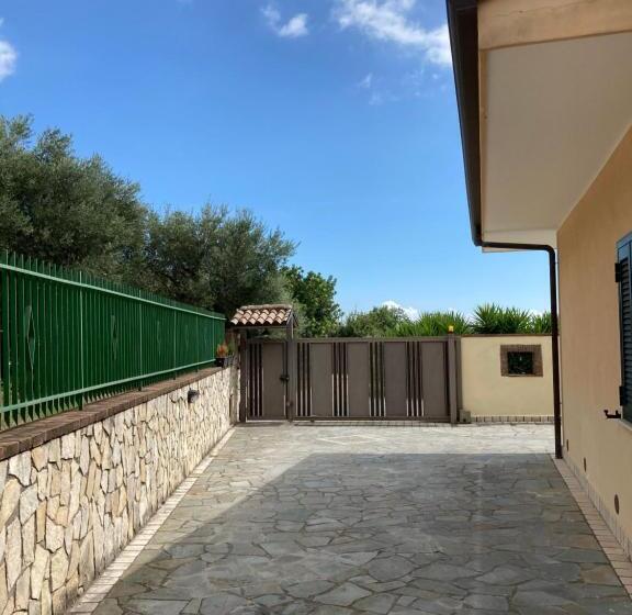 اتاق استاندارد, L’ulivo