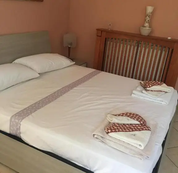 استودیوی استاندارد, L’ulivo