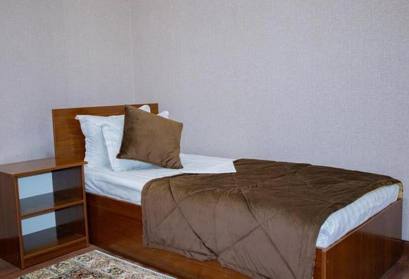 חדר סטנדרט יחיד, Euro Asia