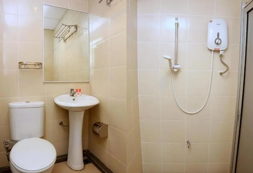 デラックスルーム, Oyo 44054 Holiday Mansion Inn