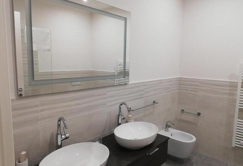 Номер Стандарт с Балконом, Kaloneiro Guest House