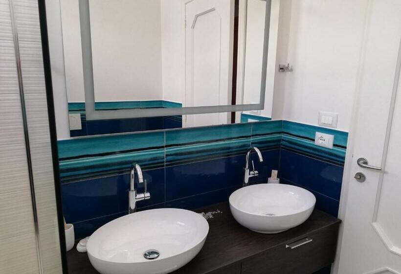 غرفة سوبيريور مزوَّدة بتراس, Kaloneiro Guest House