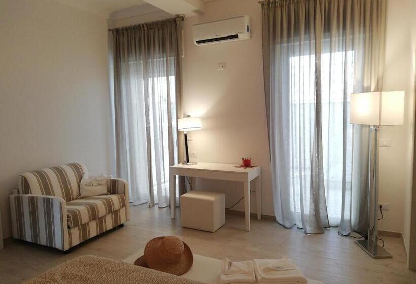 غرفة قياسية مزوَّدة بتراس, Kaloneiro Guest House