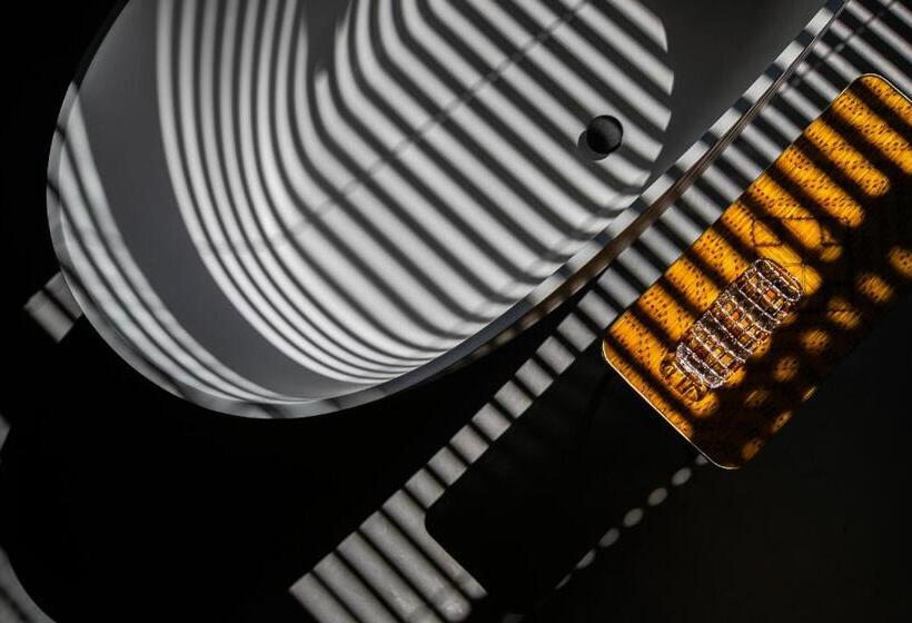 سوییت لوکس, B&b Boutique Hotel N10