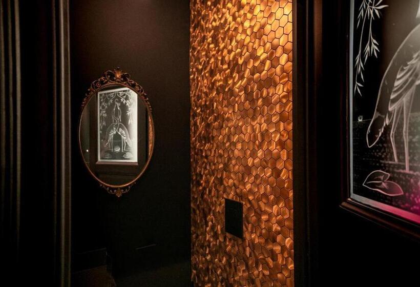 استودیوی لوکس, B&b Boutique Hotel N10