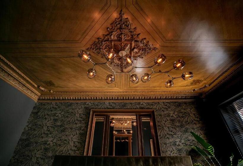 سوییت لوکس, B&b Boutique Hotel N10