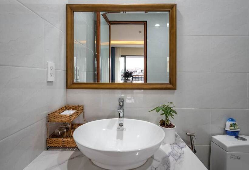 غرفة عائلية, Sofia