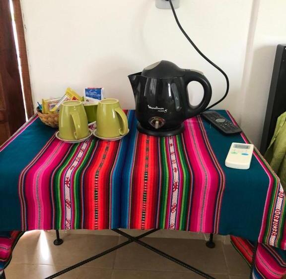 غرفة قياسية ثلاثية, Hostal Los Faroles Chicoana