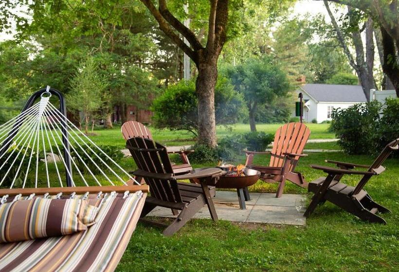 شقة غرفة واحدة, Brampton 1860