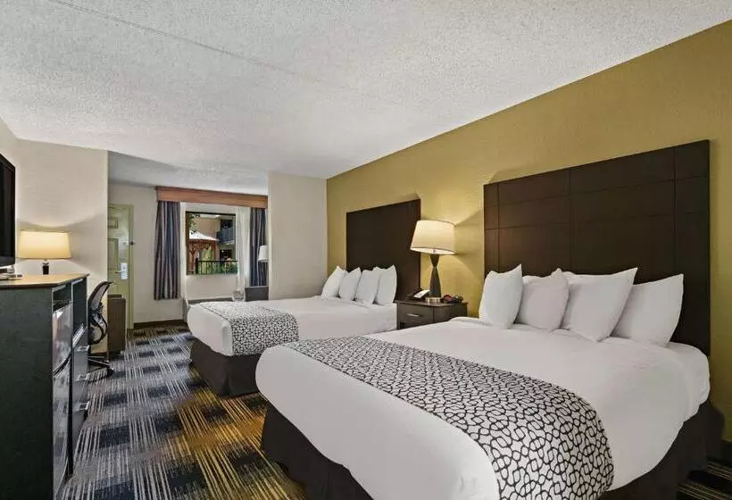 اتاق لوکس, Best Western Windsor Suites