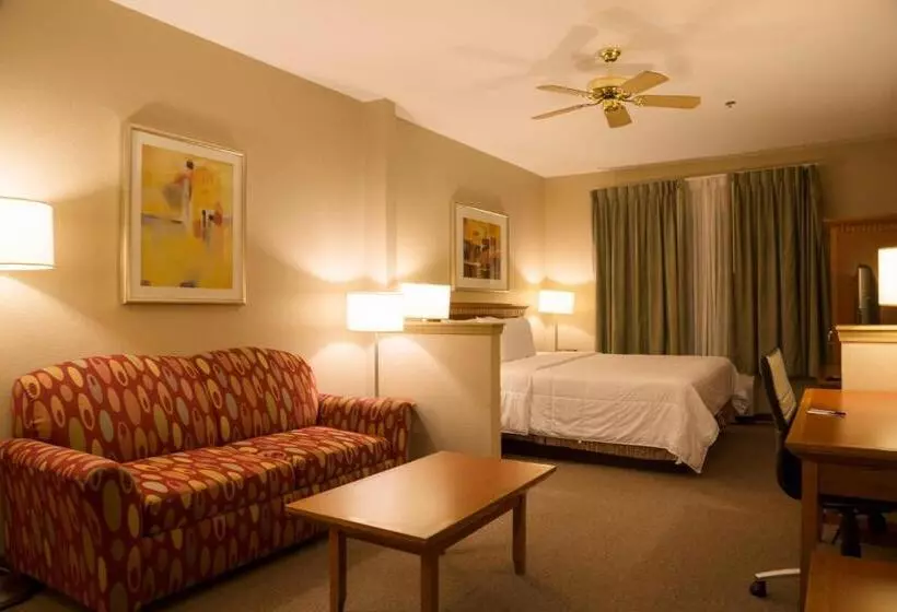 سوئیت با تخت بزرگ, Brawley Inn