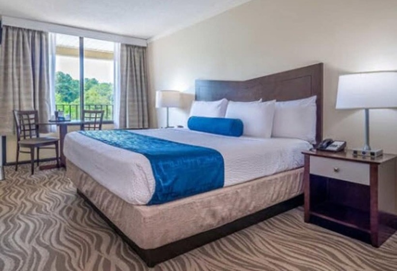 스탠다드 룸 더블 침대, The Breakers Hotel & Suites