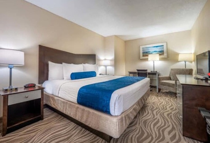 스위트, The Breakers Hotel & Suites