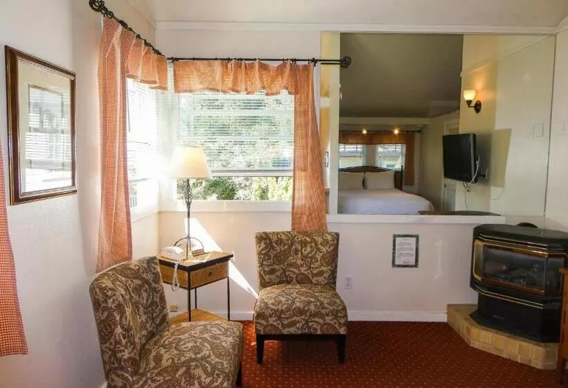 اتاق استاندارد, Briarwood Inn