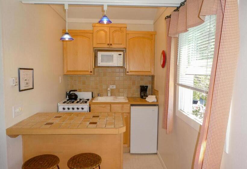 Номер Стандарт, Briarwood Inn