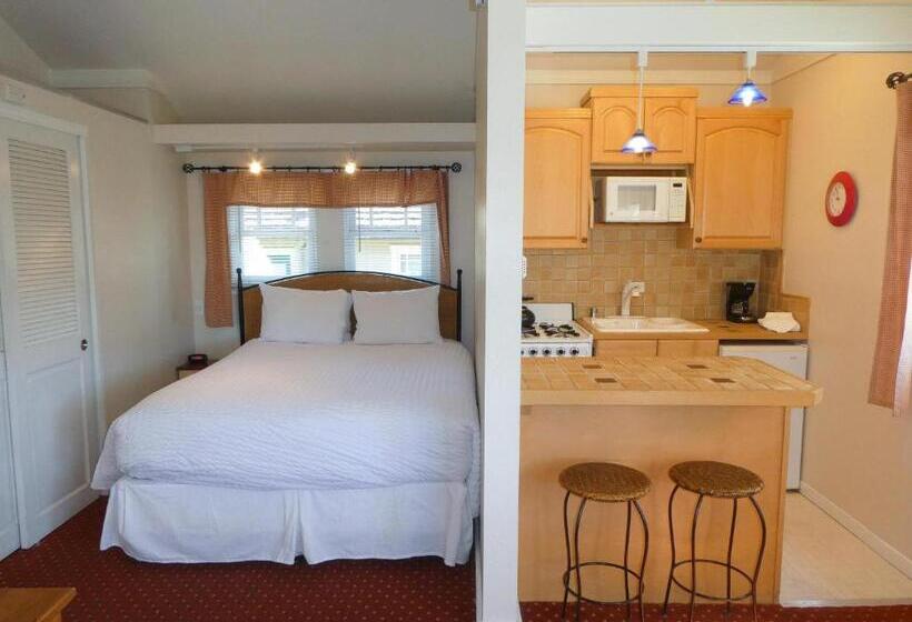 Номер Стандарт, Briarwood Inn