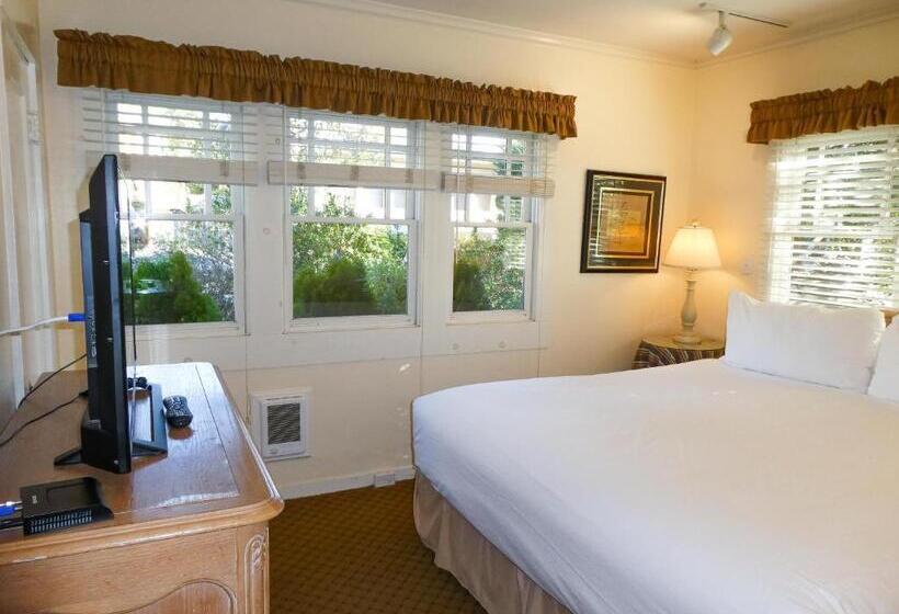 Дом 2 Спальни, Briarwood Inn