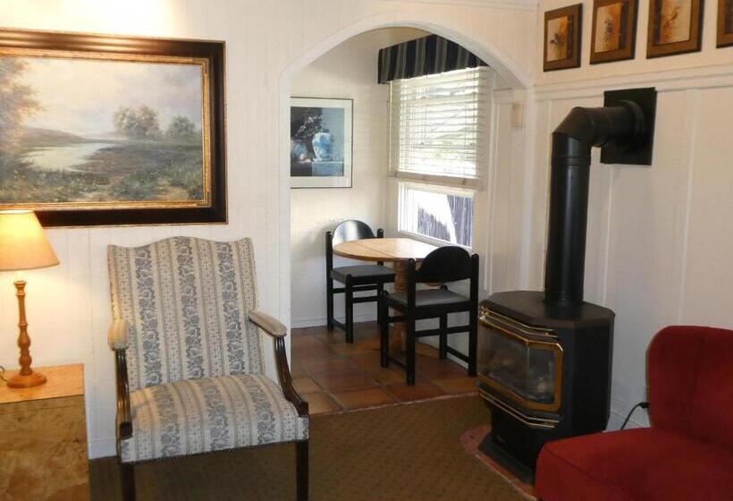 Дом 2 Спальни, Briarwood Inn