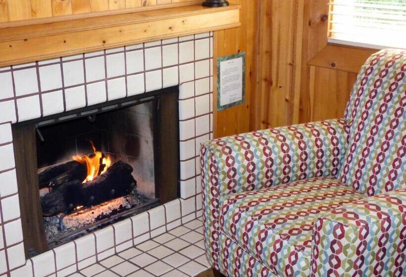 Номер Deluxe Кровать Кинг, Briarwood Inn