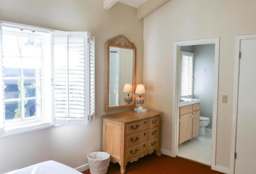 Апартаменты Пентхаус 1 Спальня, Briarwood Inn