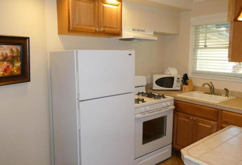 Семейный Номер Deluxe, Briarwood Inn