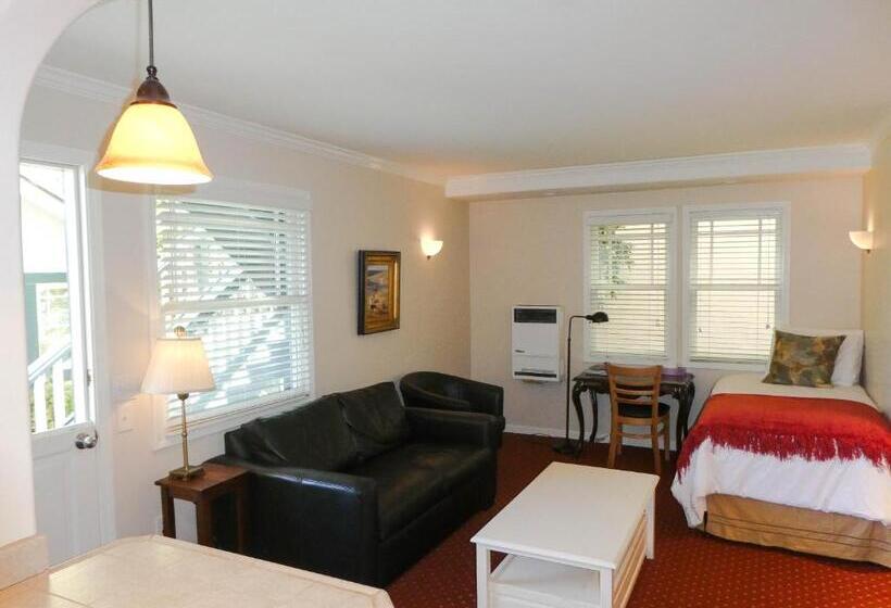 Семейный Номер Deluxe, Briarwood Inn