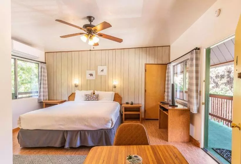 اتاق استاندارد با تخت بزرگ, Buckeye Tree Lodge
