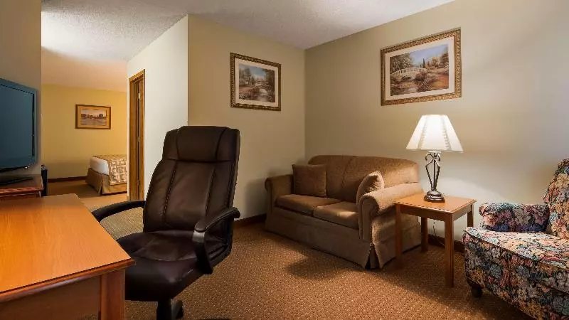 キングサイズベッドのスイートルーム, Surestay Plus Hotel By Best Western Poteau