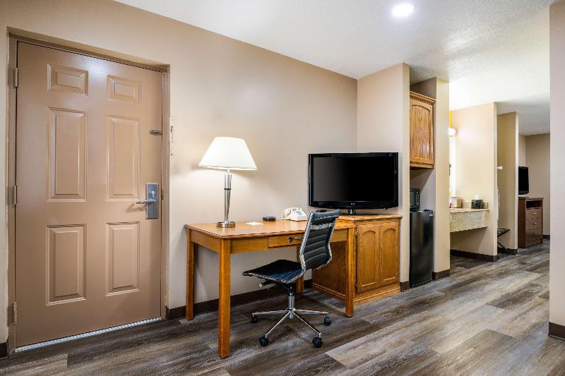 스위트 킹사이즈 침대, Surestay Plus Hotel By Best Western Poteau