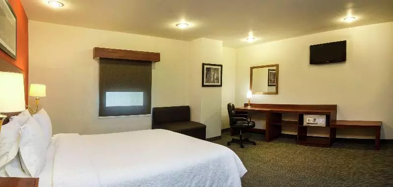 スーペリアースイート, The Bethel Resort & Suites