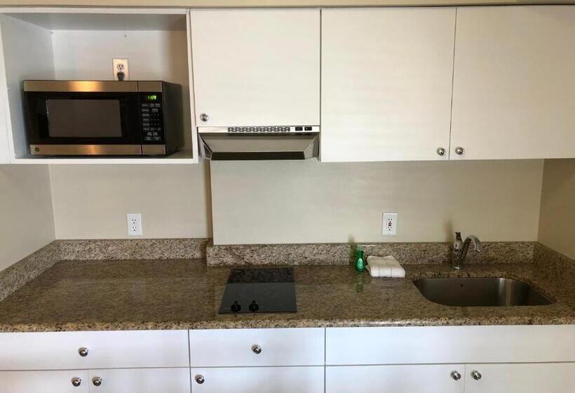 3 Bedroom Suite, Biscayne Family Resort