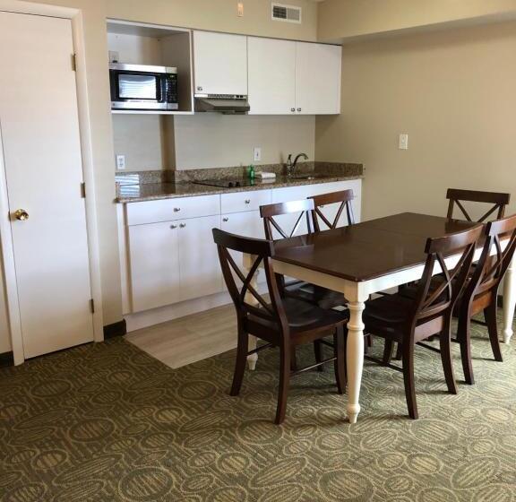 סוויטת 3 חדרי שינה, Biscayne Family Resort