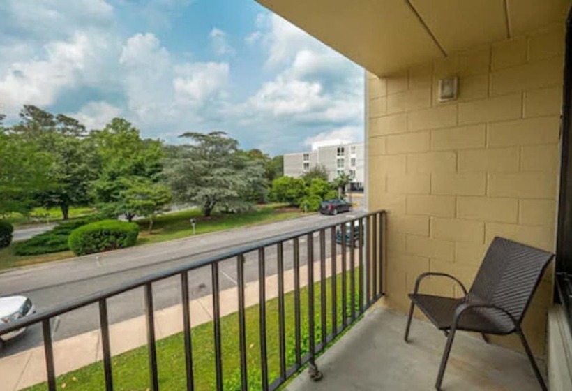 스탠다드 룸 더블 침대 2개, The Breakers Hotel & Suites