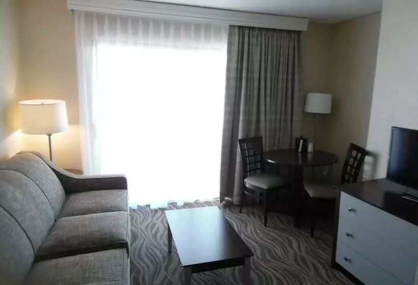 スイート, The Breakers Hotel & Suites