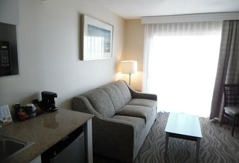 스위트, The Breakers Hotel & Suites