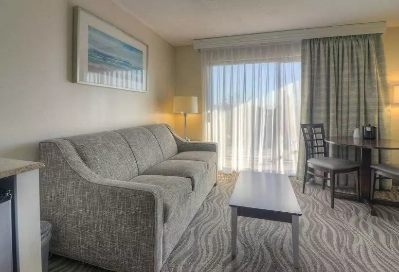 スイート, The Breakers Hotel & Suites