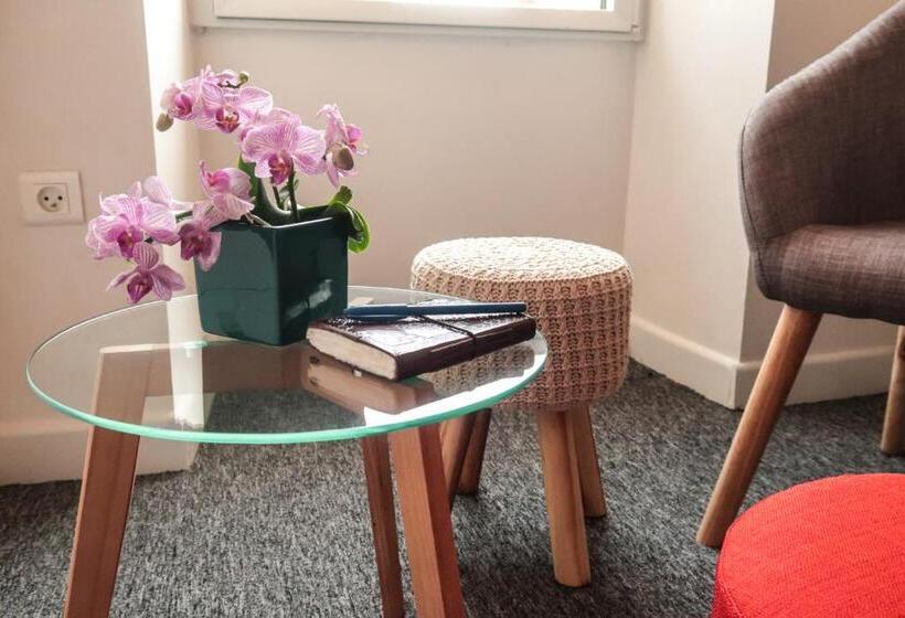 בית, 3 חדרי שינה, Mas De Peyrelongue