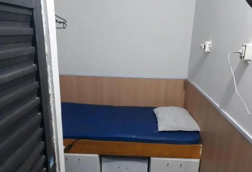 Basic Yhden Hengen Huone, Sapucali Privative Hostel